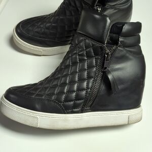 Steve Madden platform wedge